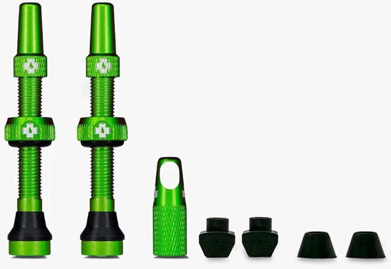 Muc-Off Tubeless Valve Kit Universal Pour MTB & Road Vert 60 1 Muc-Off Tubeless Valve Kit Universal Pour MTB & Road Vert 60