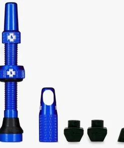 Muc-Off Tubeless Valve Kit Universal Pour MTB & Road Bleu 60 Mm