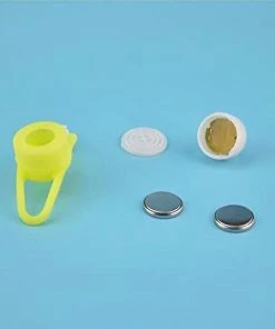 Unbranded Mignon Casque Canard Vélo Cloche Avec Led Lumière Caoutchouc Canard Vélo Guidon Cornes Drôle Accessoires De Vélo -Pédales de vélo Soldes Boutique 642436190 max