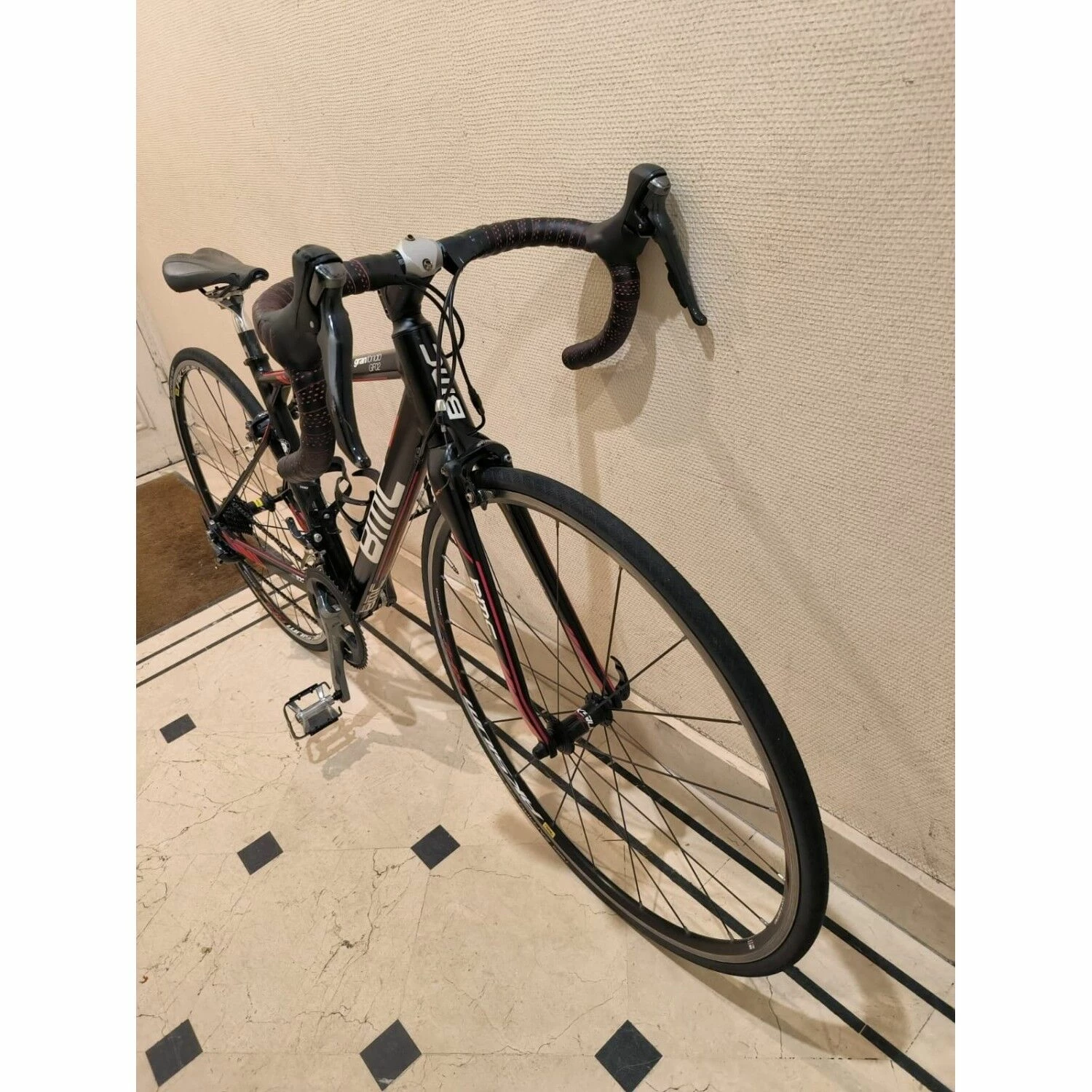 Vélo De Course Bmc - 48 3 Vélo De Course Bmc - 48 – Image 3