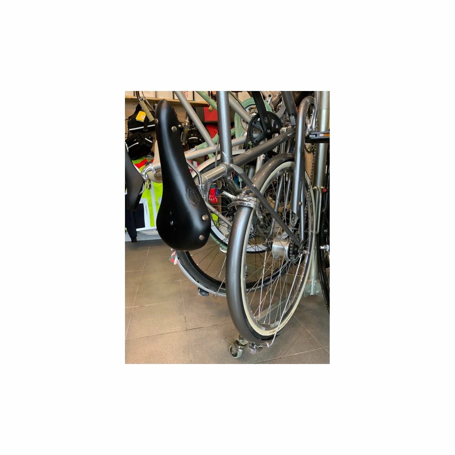 Vélo Hollandais Creme - M (53-55) 4 Vélo Hollandais Creme - M (53-55) – Image 4