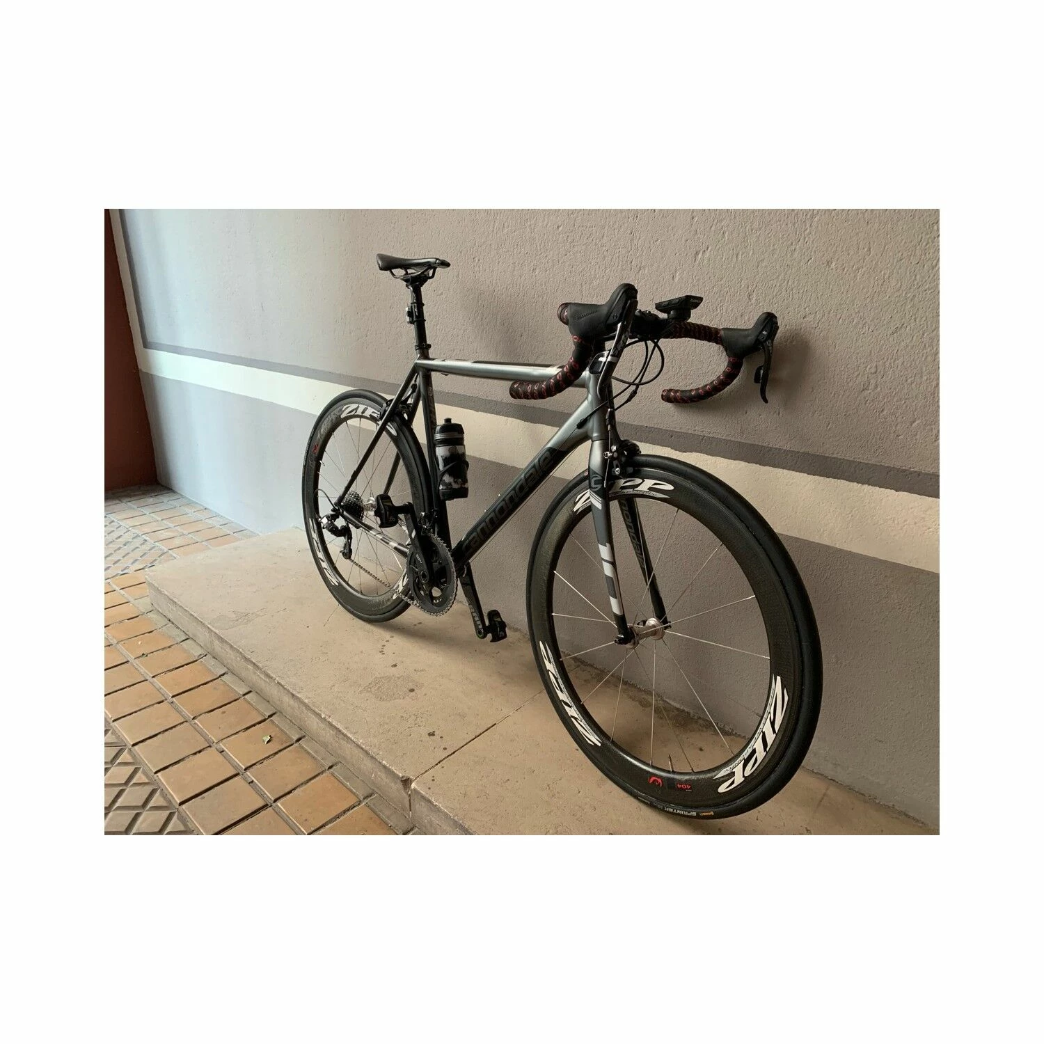 Vélo De Course Cannondale - 56 3 Vélo De Course Cannondale - 56 – Image 3