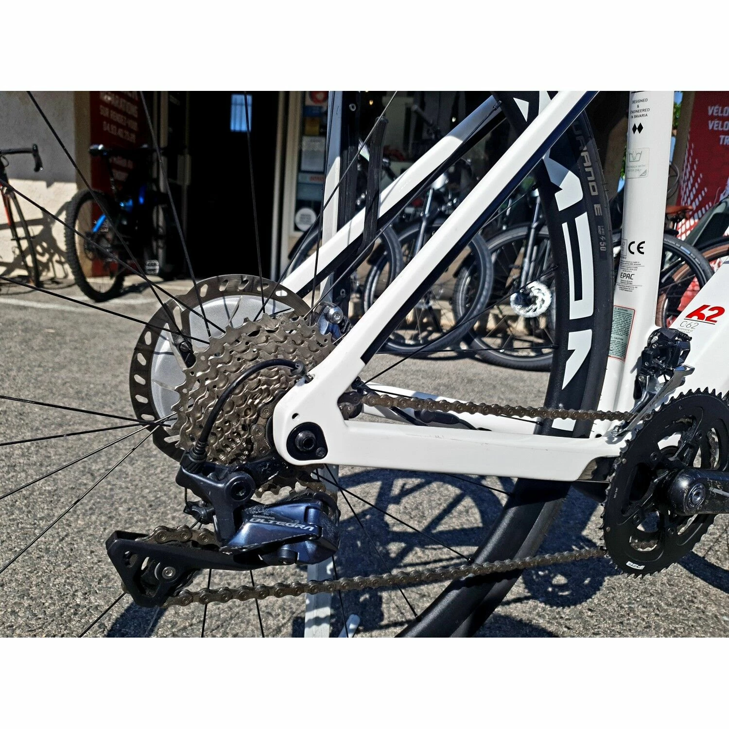 Vélo De Route électrique Cube - 56 - 700c 5 Vélo De Route électrique Cube - 56 - 700c – Image 5