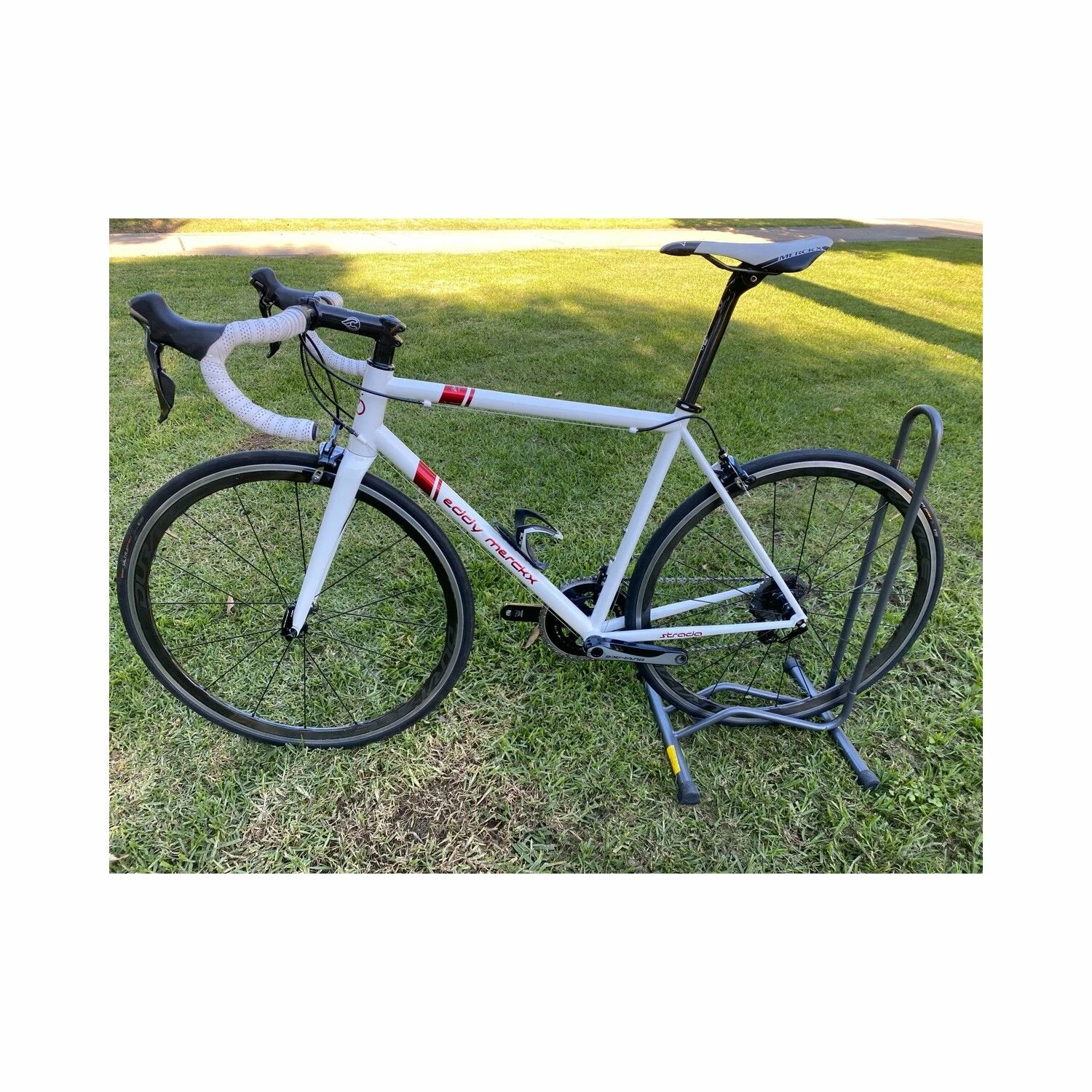 Vélo De Course Eddy Merckx - 54 - 700c 1 Vélo De Course Eddy Merckx - 54 - 700c