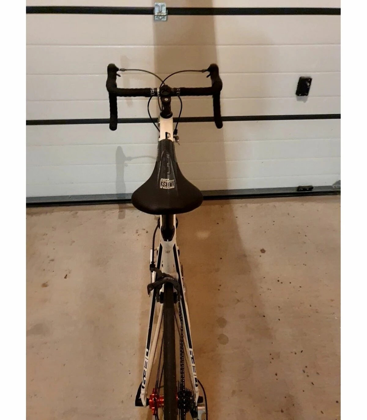 Vélo De Course Giant - 52 - 700c 1 Vélo De Course Giant - 52 - 700c