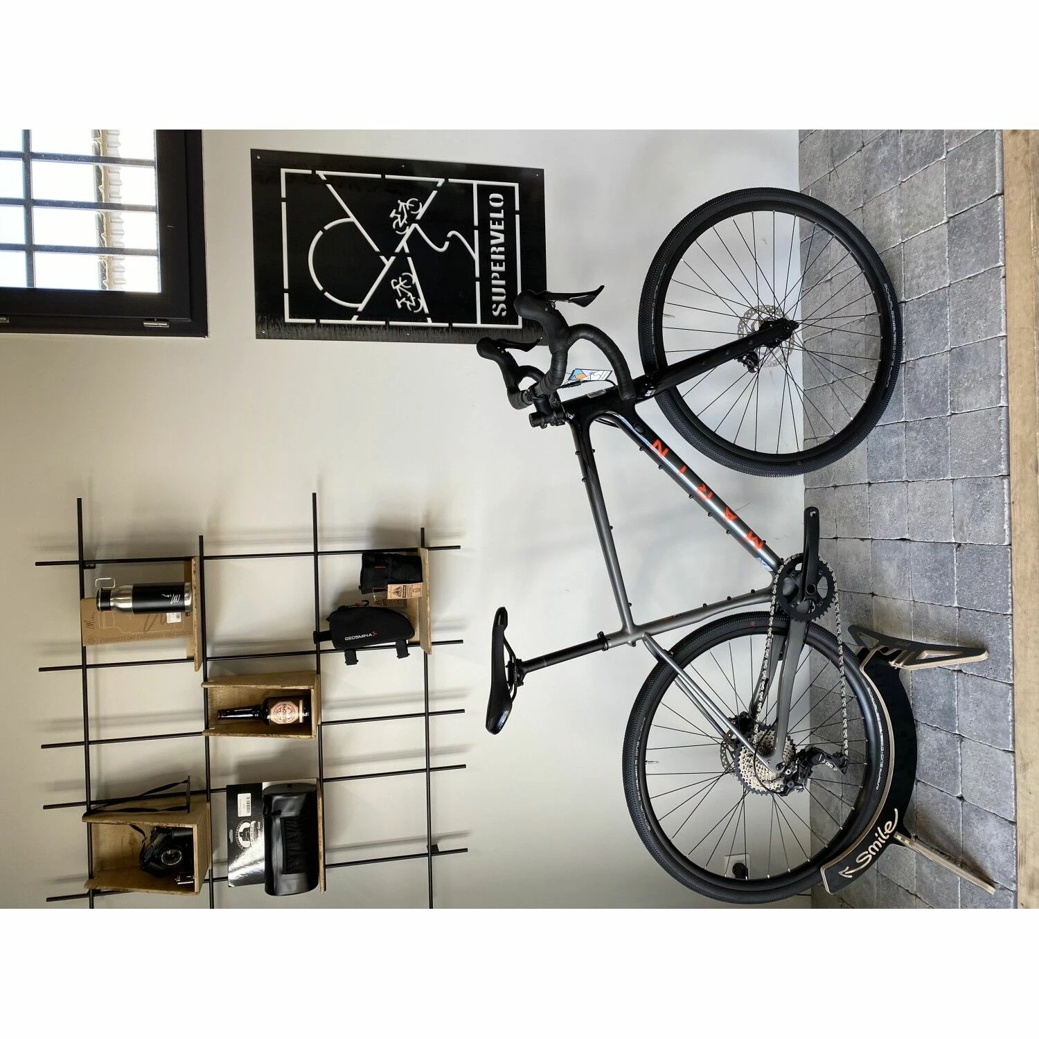 Vélo De Gravel Marin Bikes - 56 - 700c 2 Vélo De Gravel Marin Bikes - 56 - 700c – Image 2