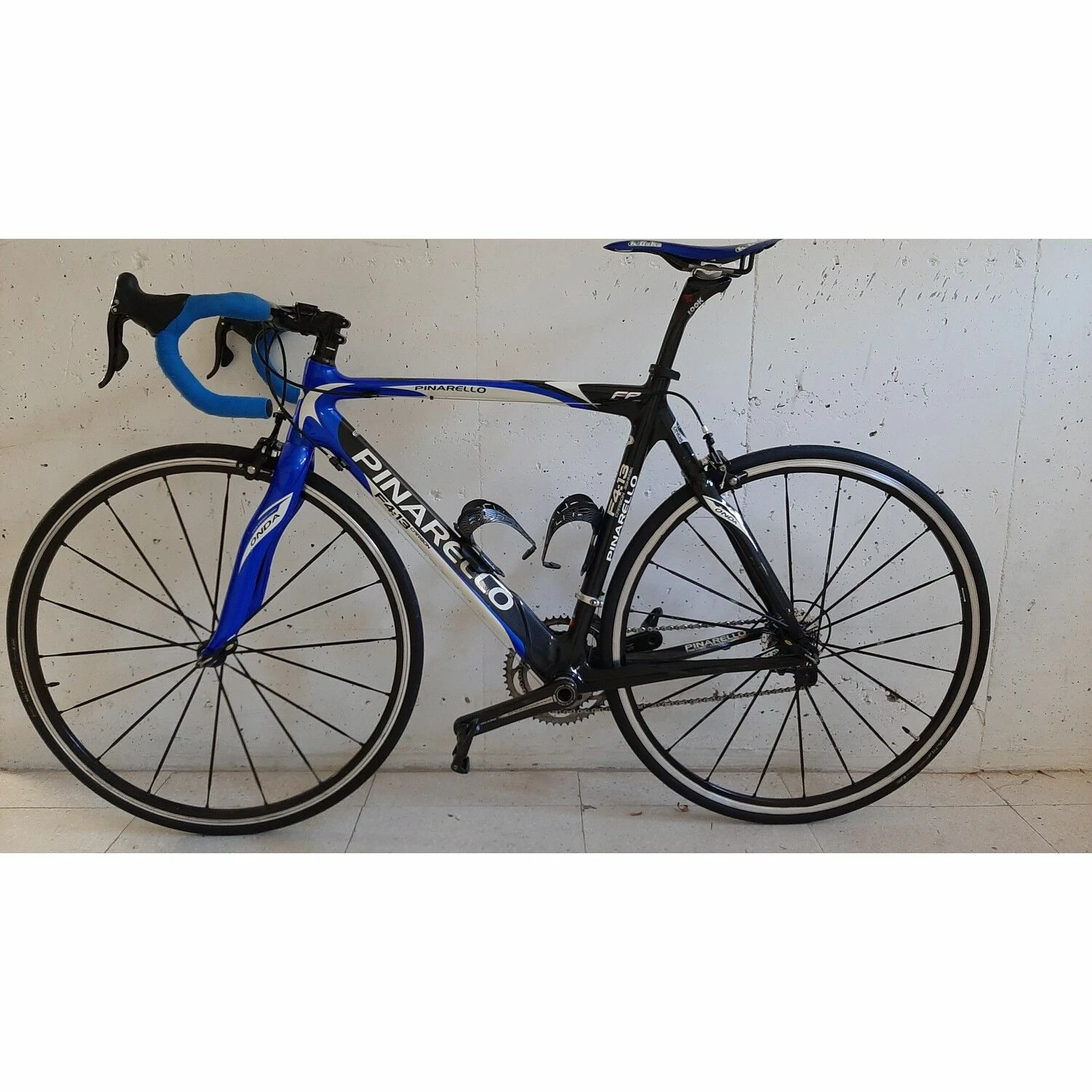 Vélo De Course Pinarello - 47,5 - 29" 1 Vélo De Course Pinarello - 47,5 - 29"