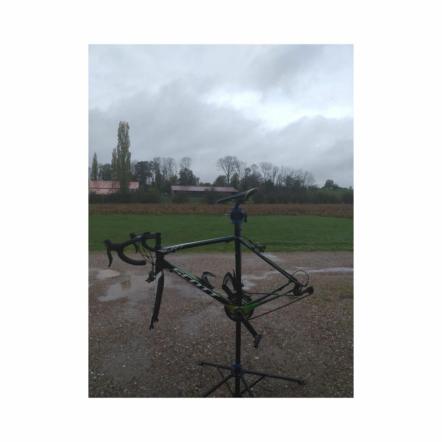 Vélo De Course Scott - 56 3 Vélo De Course Scott - 56 – Image 3