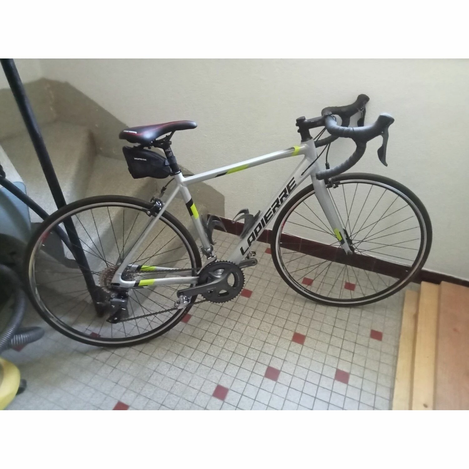 Vélo De Course Lapierre - 52 - 700c 1 Vélo De Course Lapierre - 52 - 700c