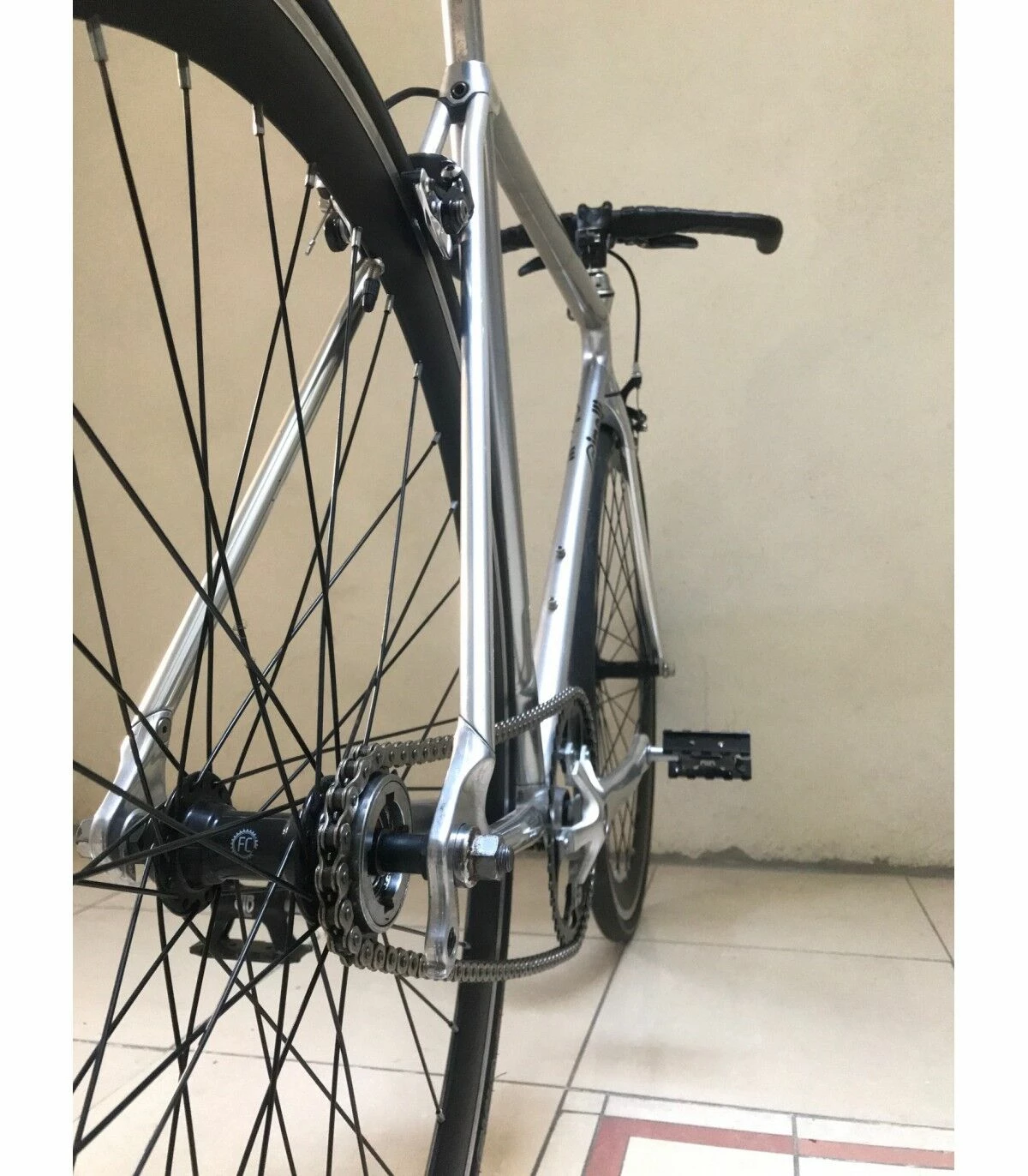 Vélo Fixie Et Singlespeed Vitus 4 Vélo Fixie Et Singlespeed Vitus – Image 4